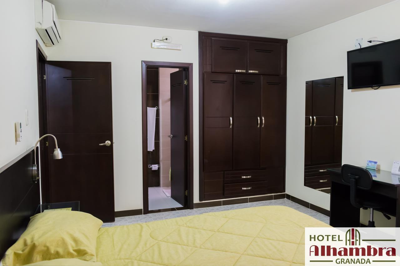 Hotel Alhambra Torre B กรานาดา ภายนอก รูปภาพ